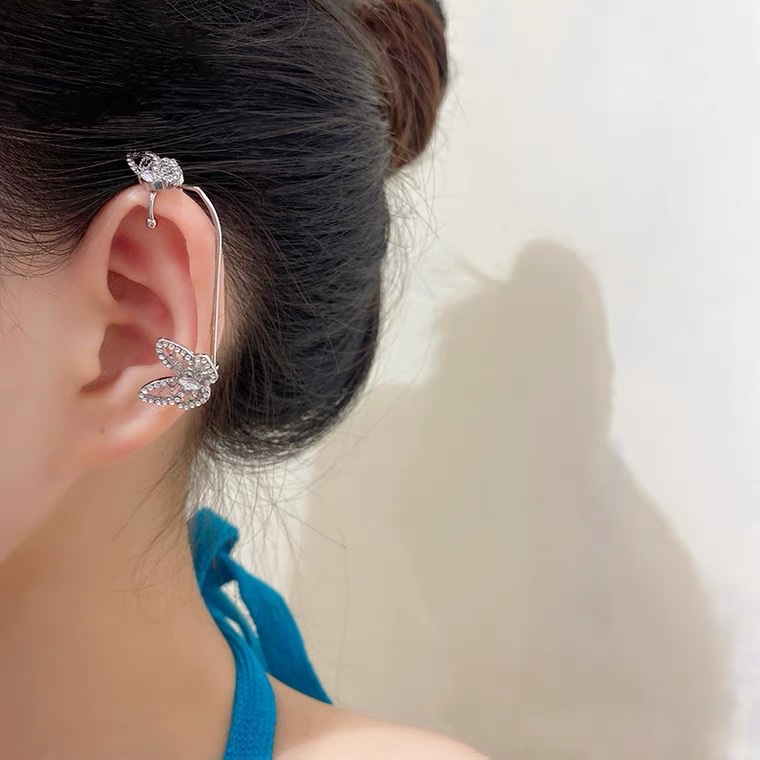 Korean super fairy butterfly zircon ear clips for women's summer style, fashionable and high-end, ins cool and cool style earrings detail image 1