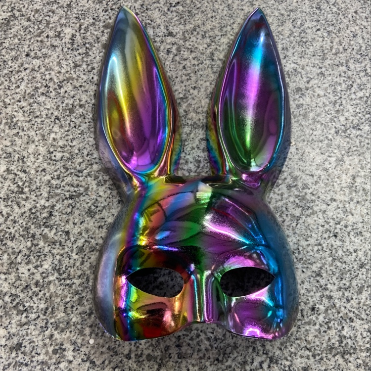 彩色渐变兔子面具