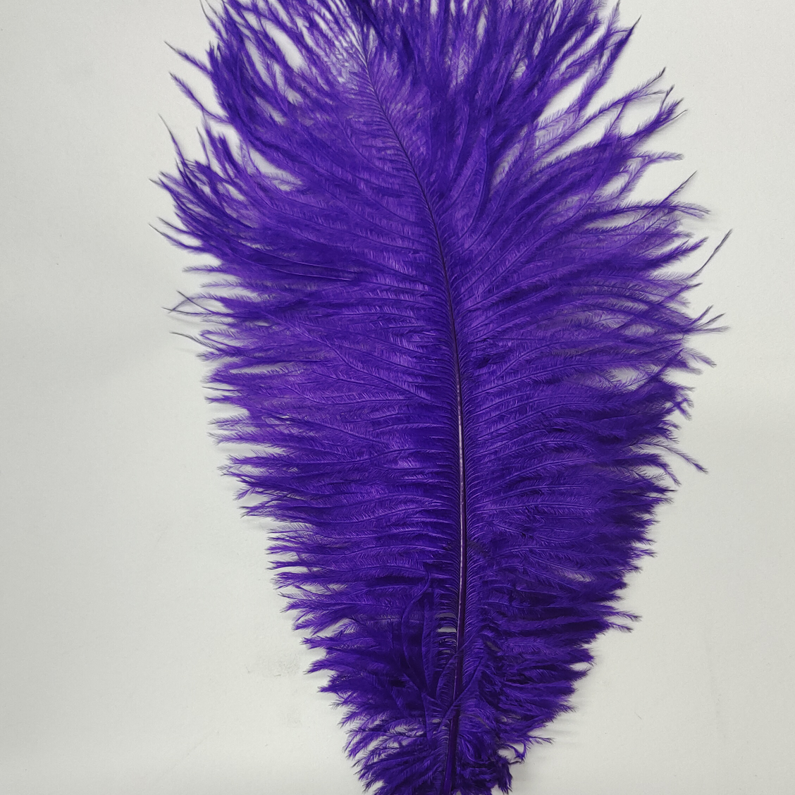 Ostrich feathers 55-60 cm purple