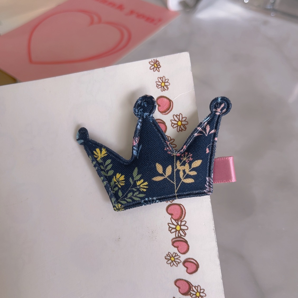 Account for blue and white cloth crown children's accessories everything creative trend hair accessories Cute Princess gentle accessories bow tie diamond 104 thumbnail