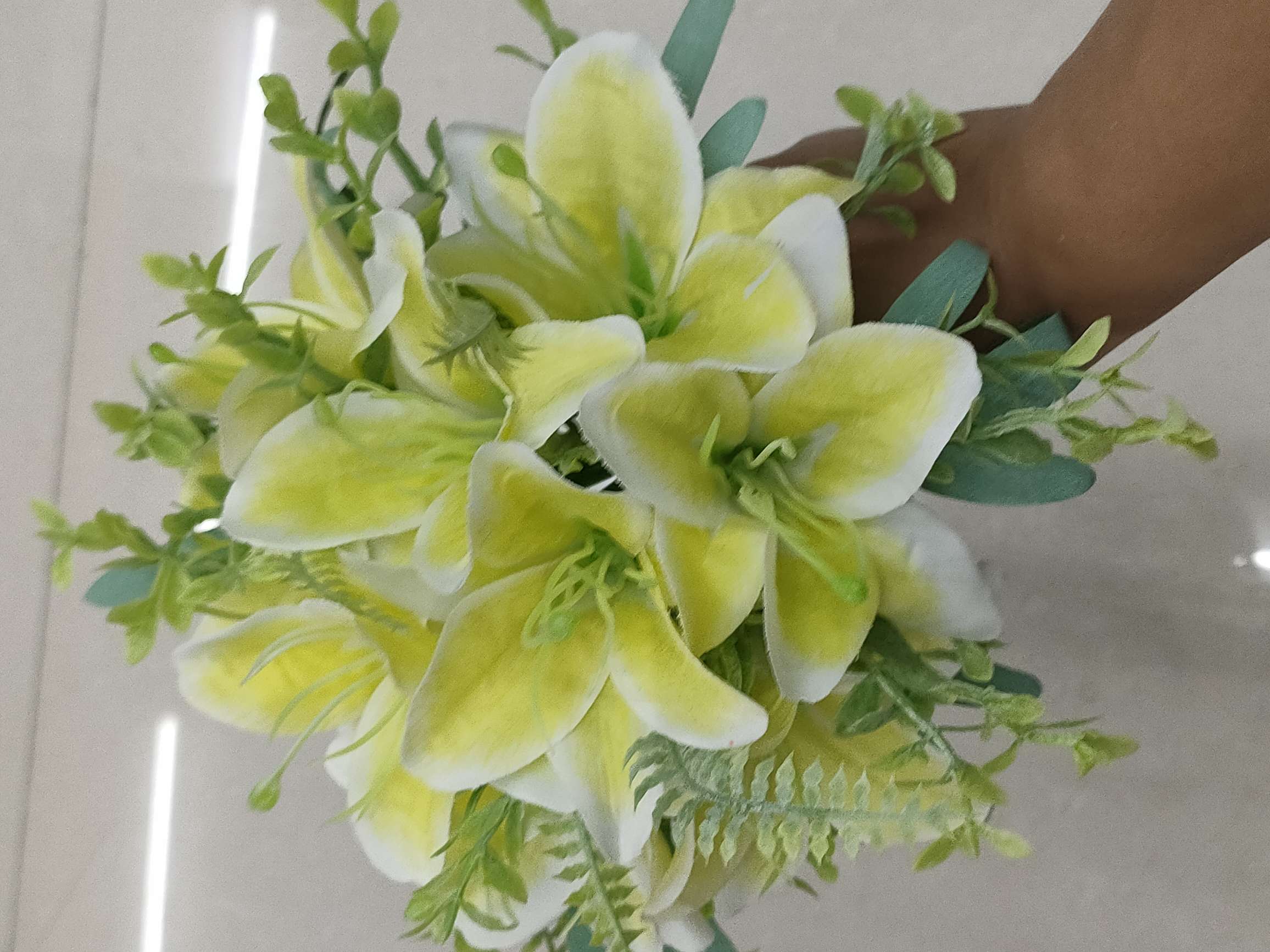 Handhold flores 4 cabezas details Picture
