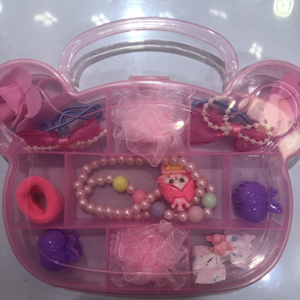 Children's hairpin and loop necklace