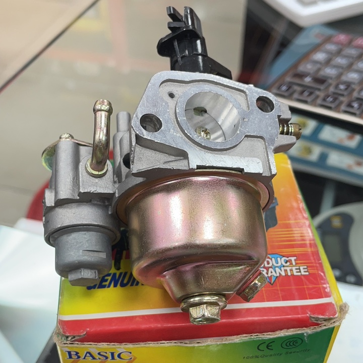 Electrical generator fitting thumbnail