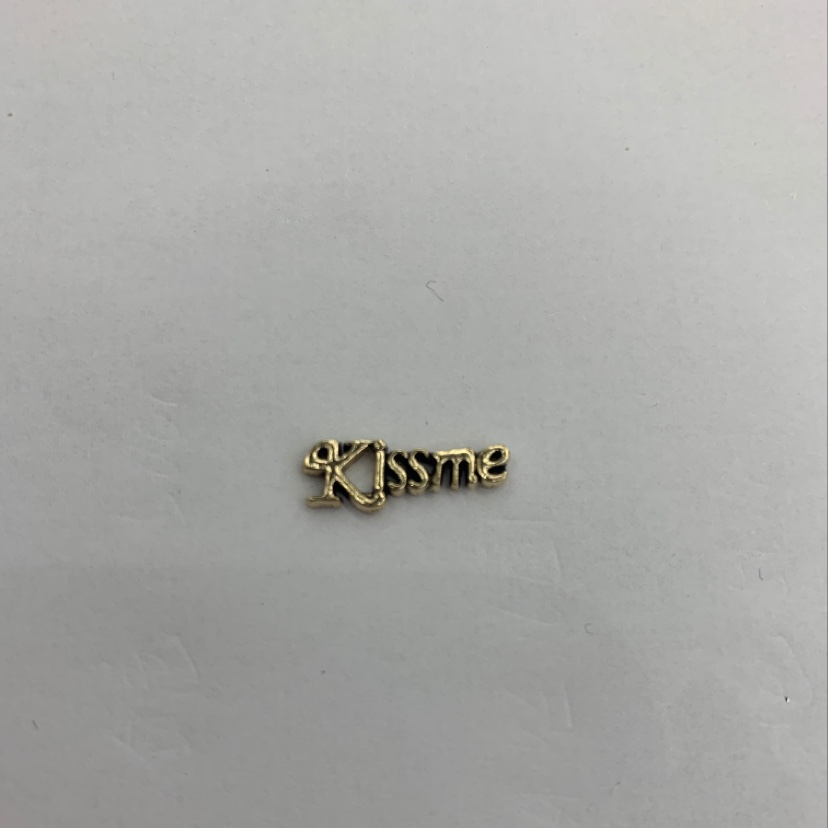 Letters kissme thumbnail