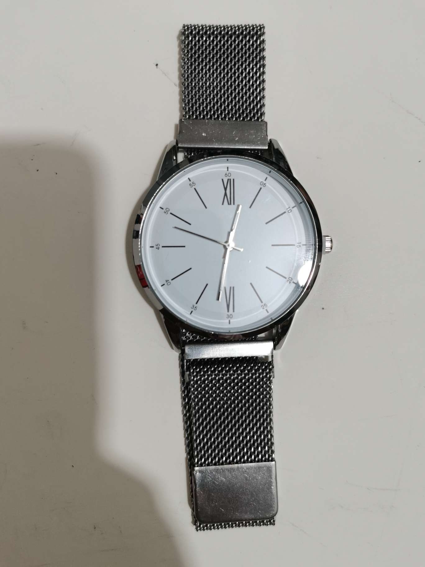 Magnet watch for men Application Scenario