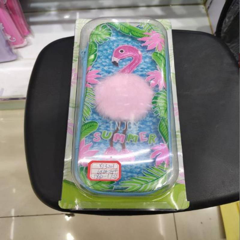 PVC面料大容量文具小学生笔袋图