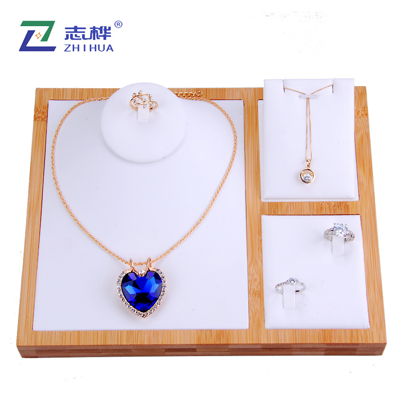 志桦厂家直销优质时尚卧脖项链展示架 个性木质吊坠耳环道具