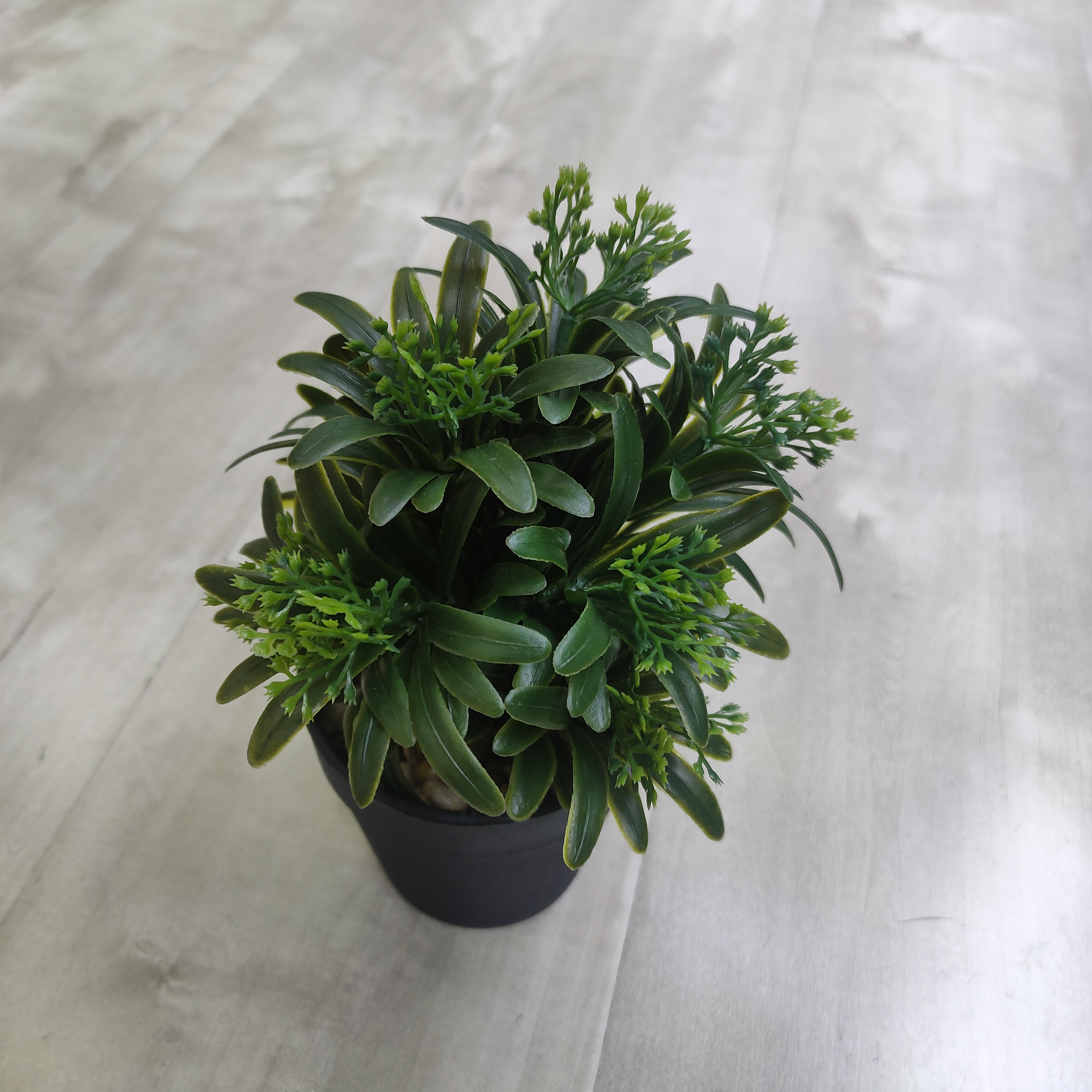 Artificial potted plants intelligent lighting adjustment decorative ornaments embellished the environment