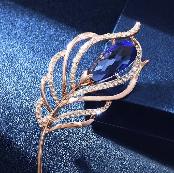 Rose gold brooch