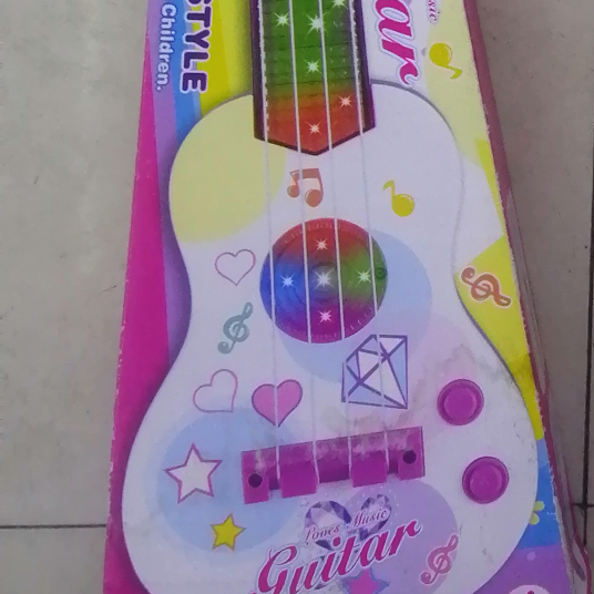 626B盒装多音乐儿童多趣味可爱少女心吉他
