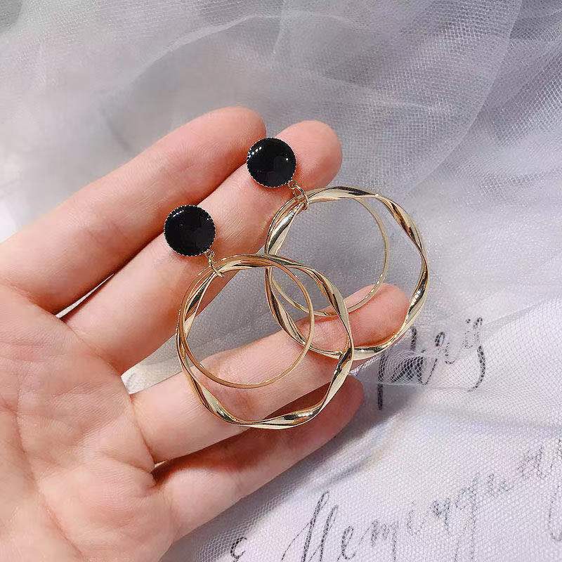 Korean version of earrings female earrings stud earrings star with 2020 new earrings temperament earrings female sterling silver net red model thumbnail