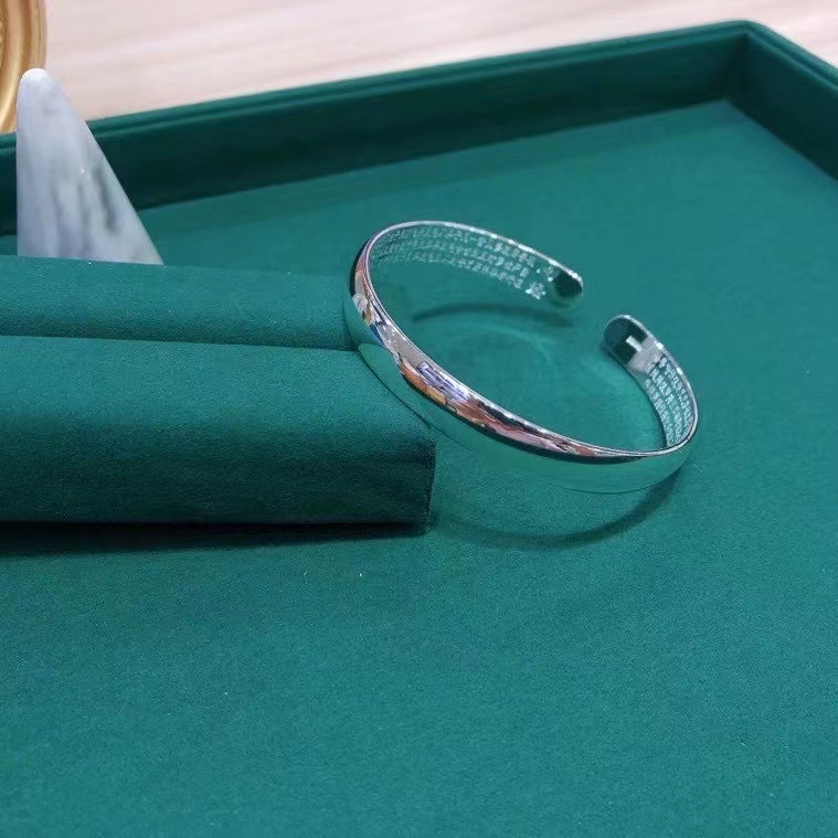 纯银光面手镯100