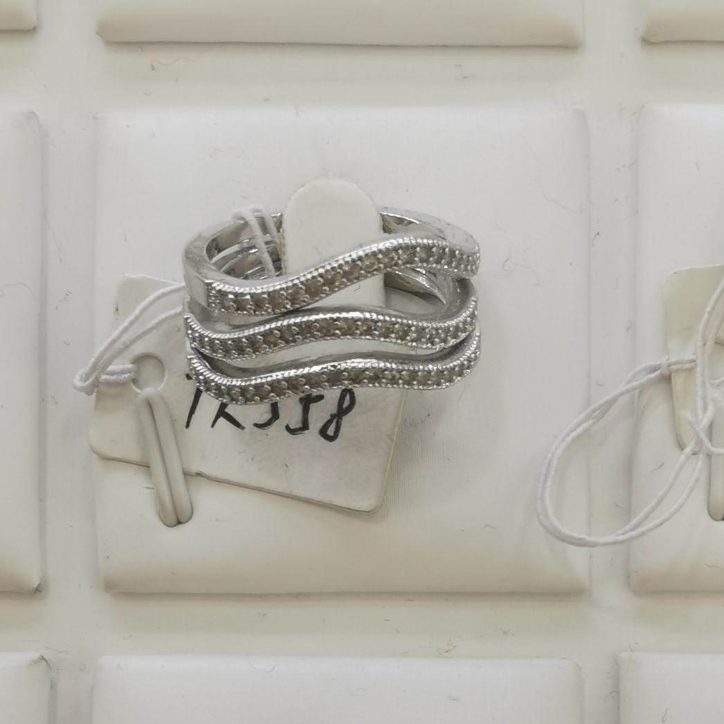 Wave ring