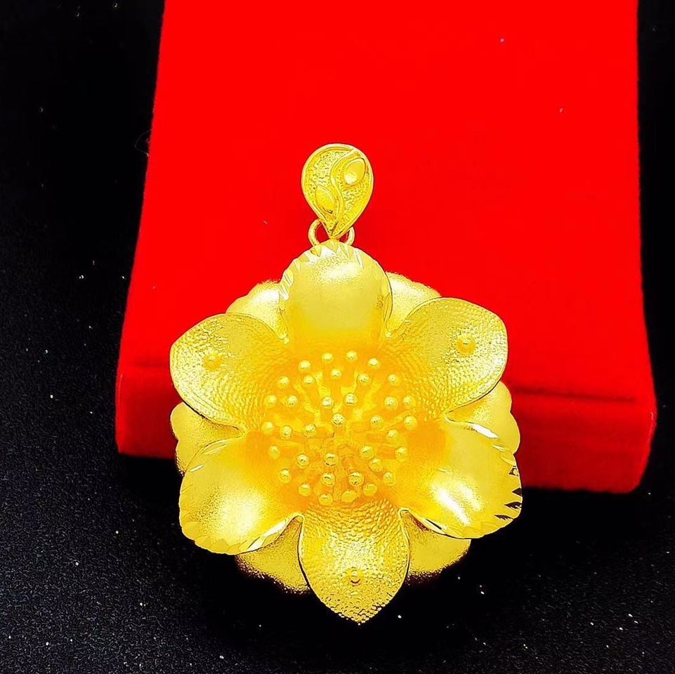 Sand face big flower pendant