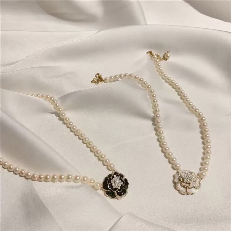Korean fashion pearl necklace