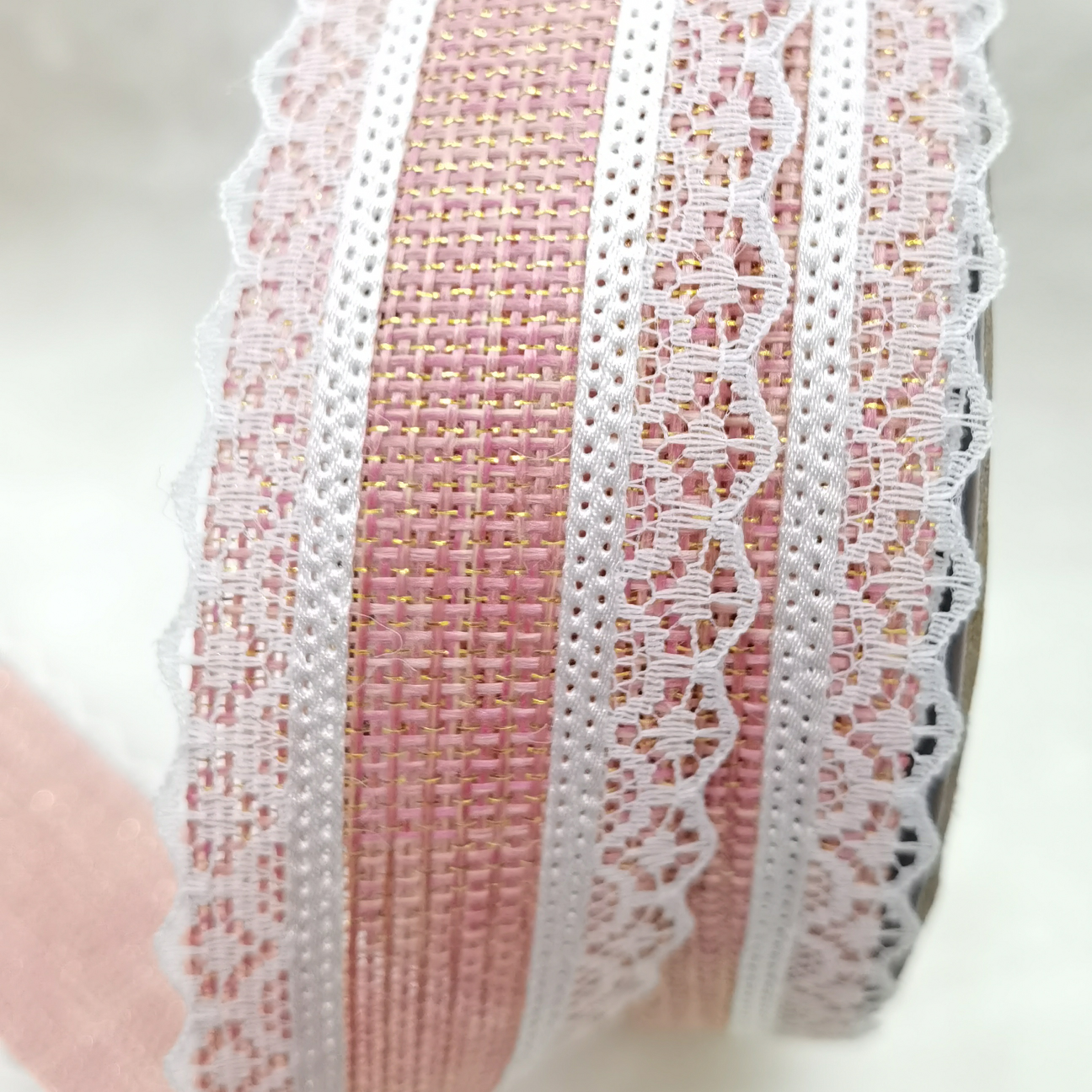 Gold thread hemp lace, DIY making, Christmas, toys, clothing, craft, festival, jewelry, stationery, cards, packaging, all kinds of factory products can be connected with oo