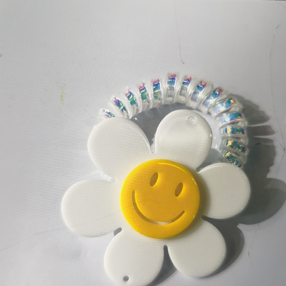 白色笑脸皮筋