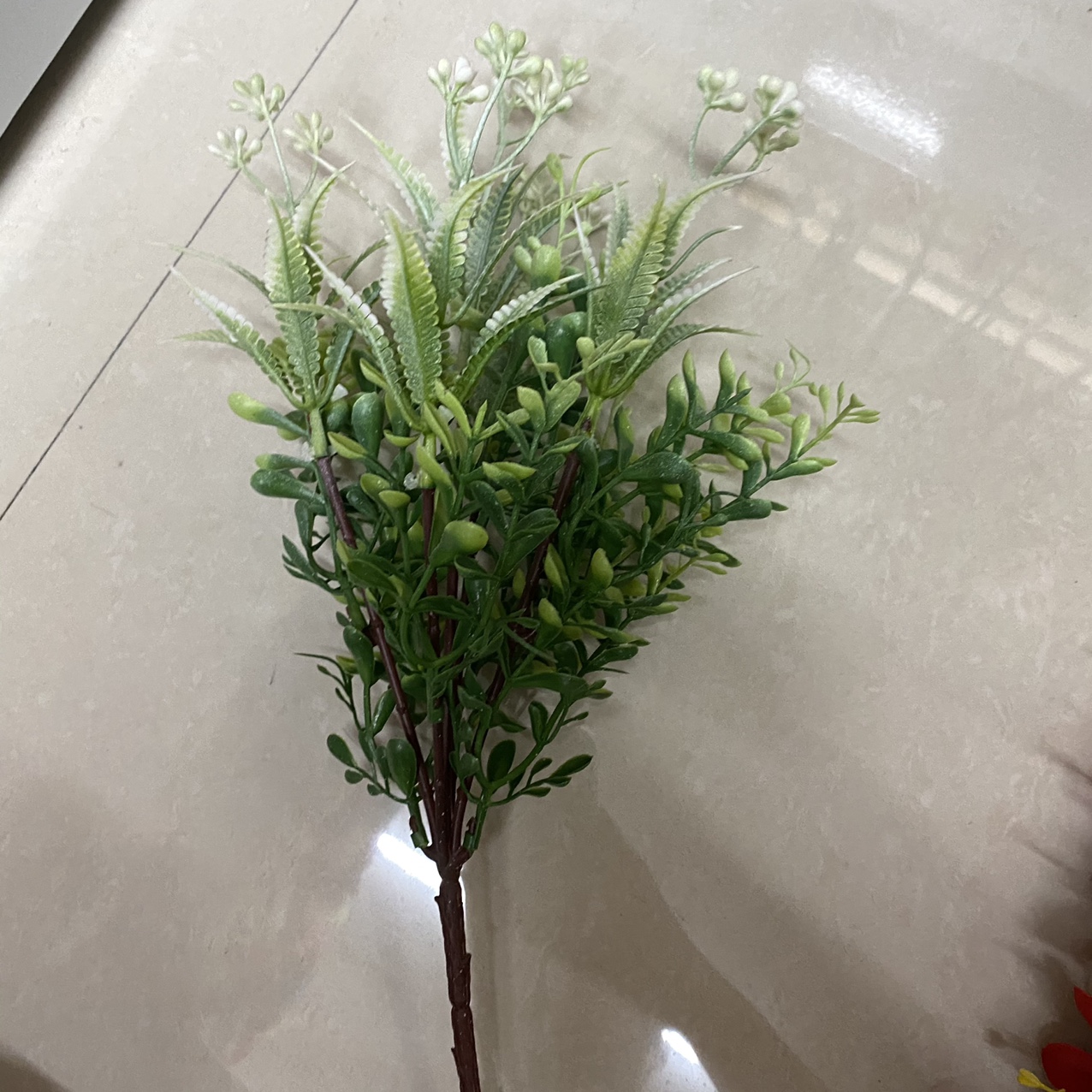 Plastic grass bouquet thumbnail