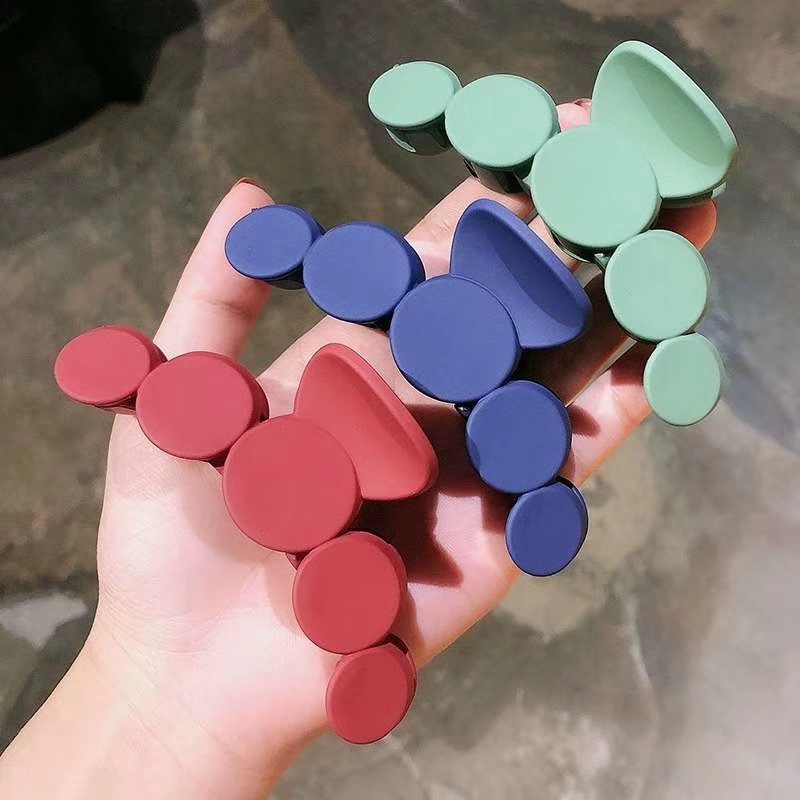 饰品24