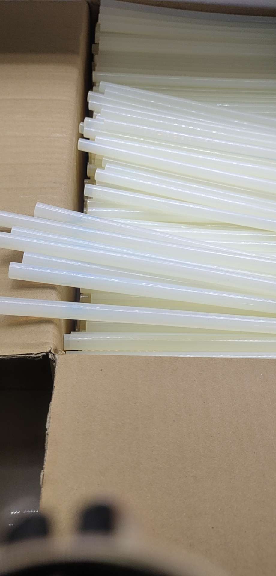 Hot melt adhesive stick 11mm*270mm Specification image