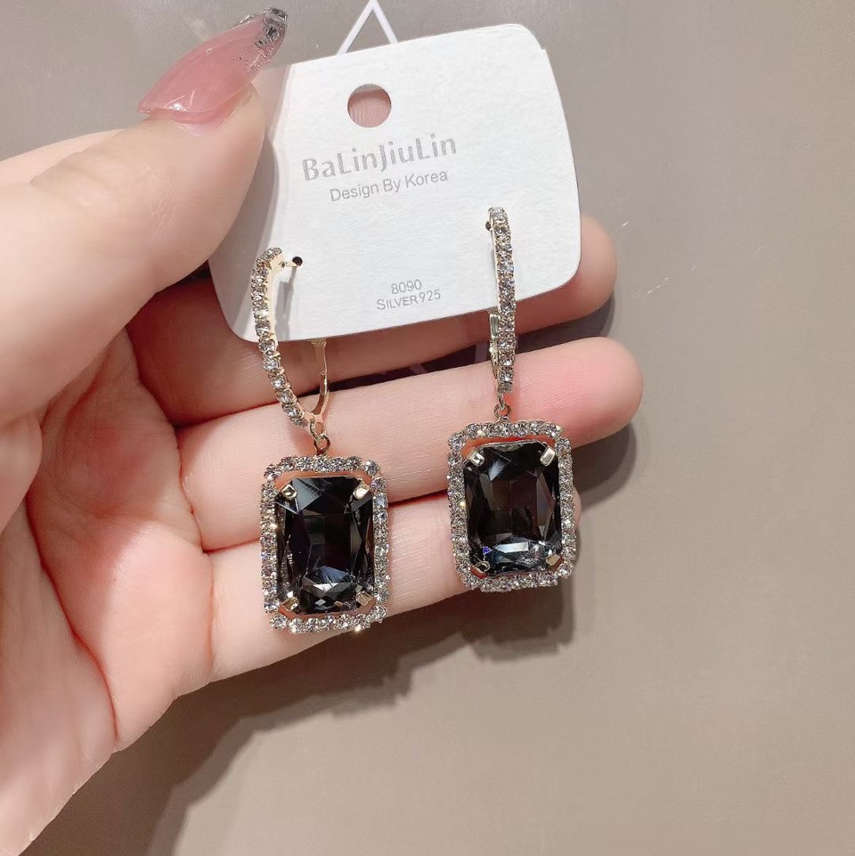 Earrings 0013 thumbnail