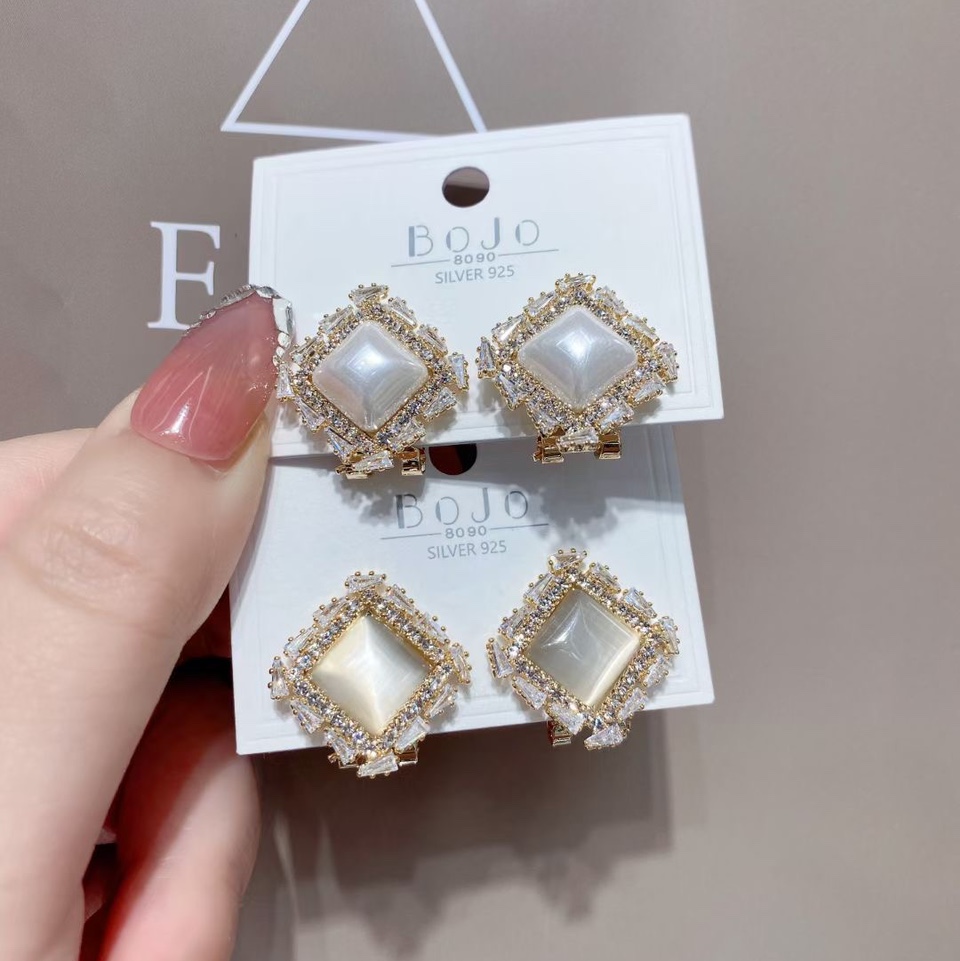 Earrings 0012 thumbnail