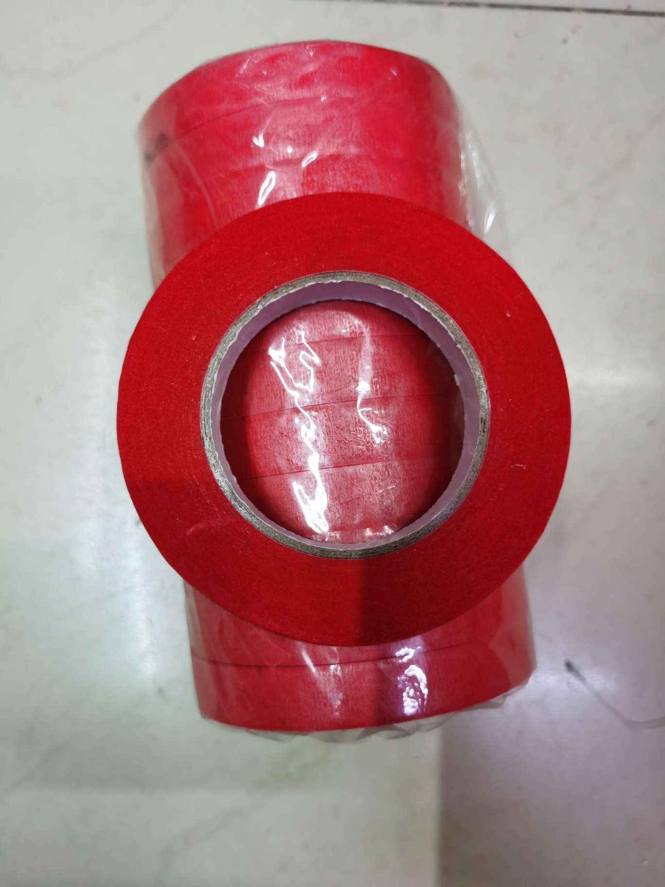 The tape is red Specification image