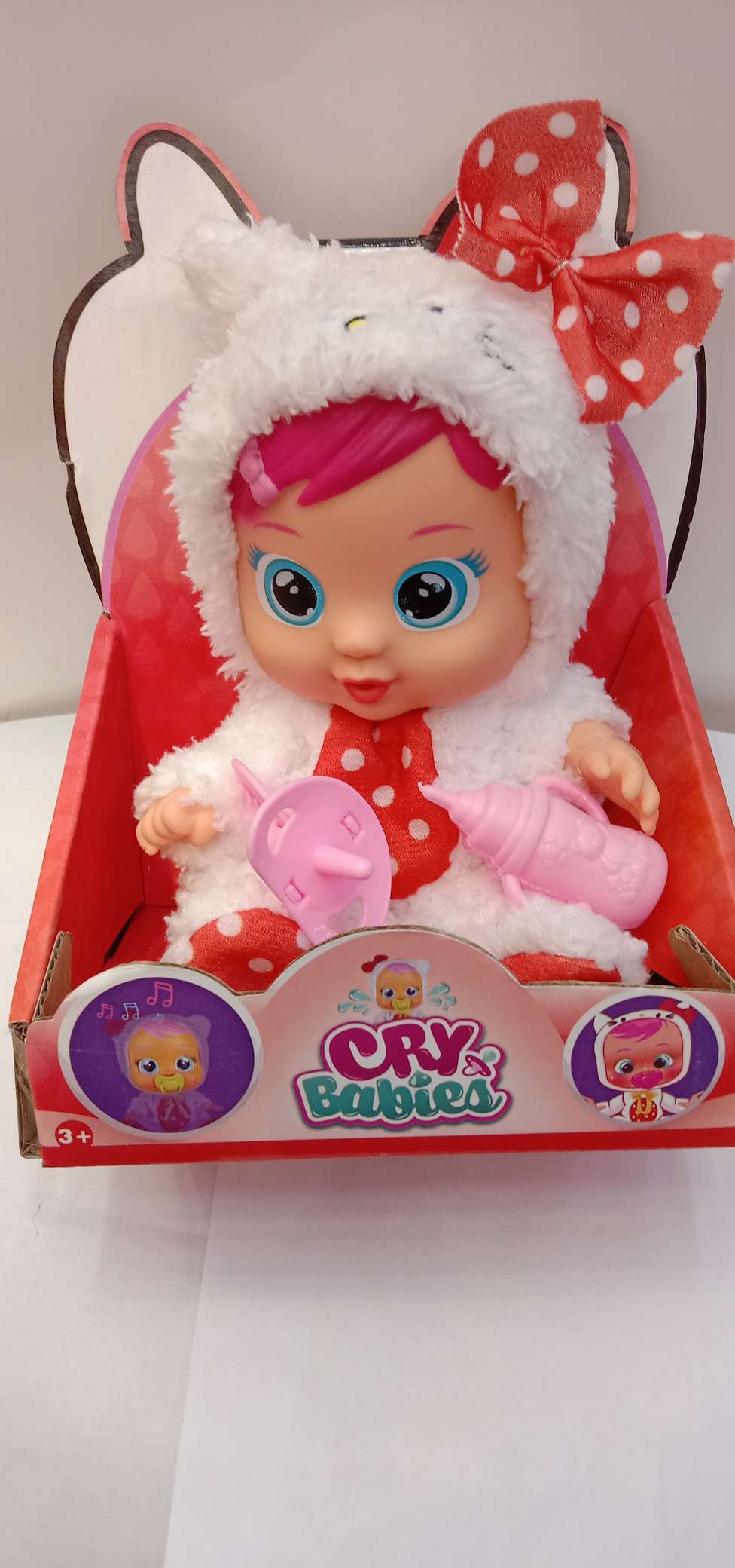 9-inch girl version vinyl crying doll details Picture