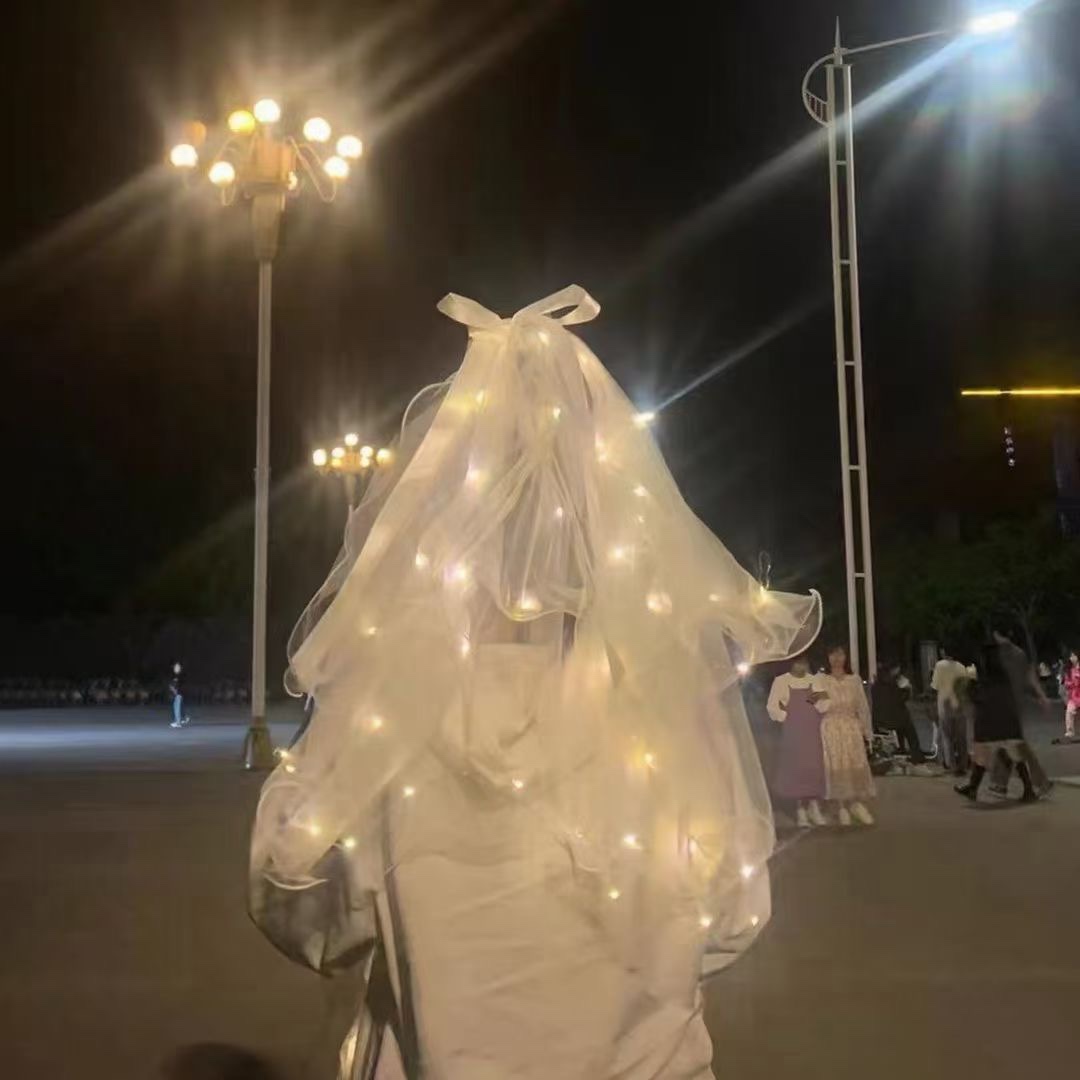 网红头纱带灯