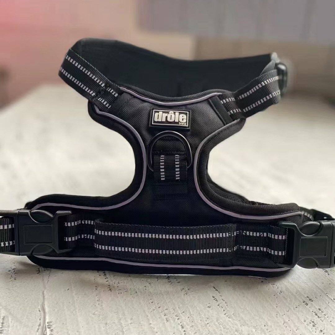 宠物用品！今天更新一波防爆冲胸背，太超值了，黑色基本只有M和L码，适合18-60多斤的狗狗！