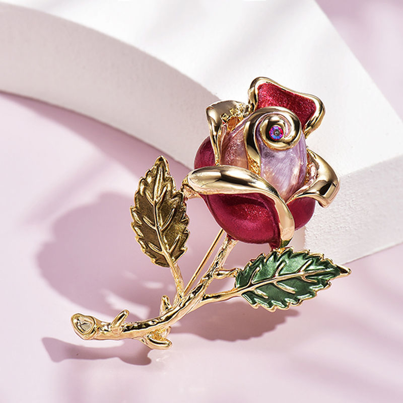 Brooch Ladies high-grade temperament tulip drop oil fixed clothing Alphabet brooch corsage