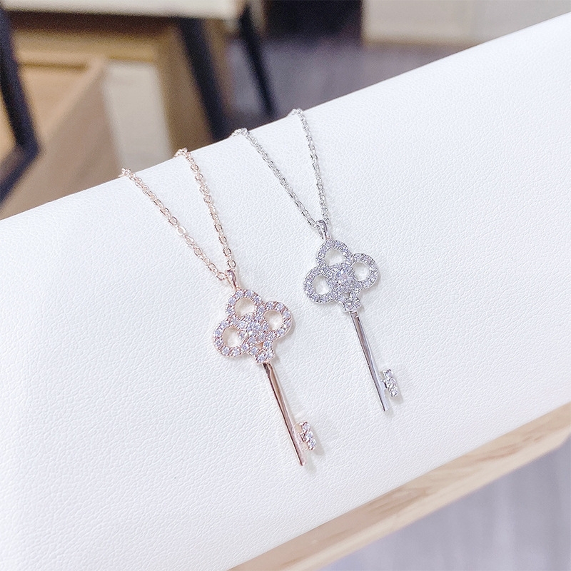Bright zircon unlock key elegant sweet luxury girl collarbone chain necklace goddess ins