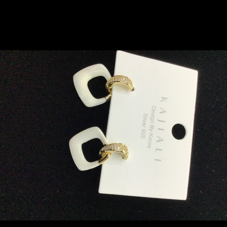 Earrings 356775 thumbnail