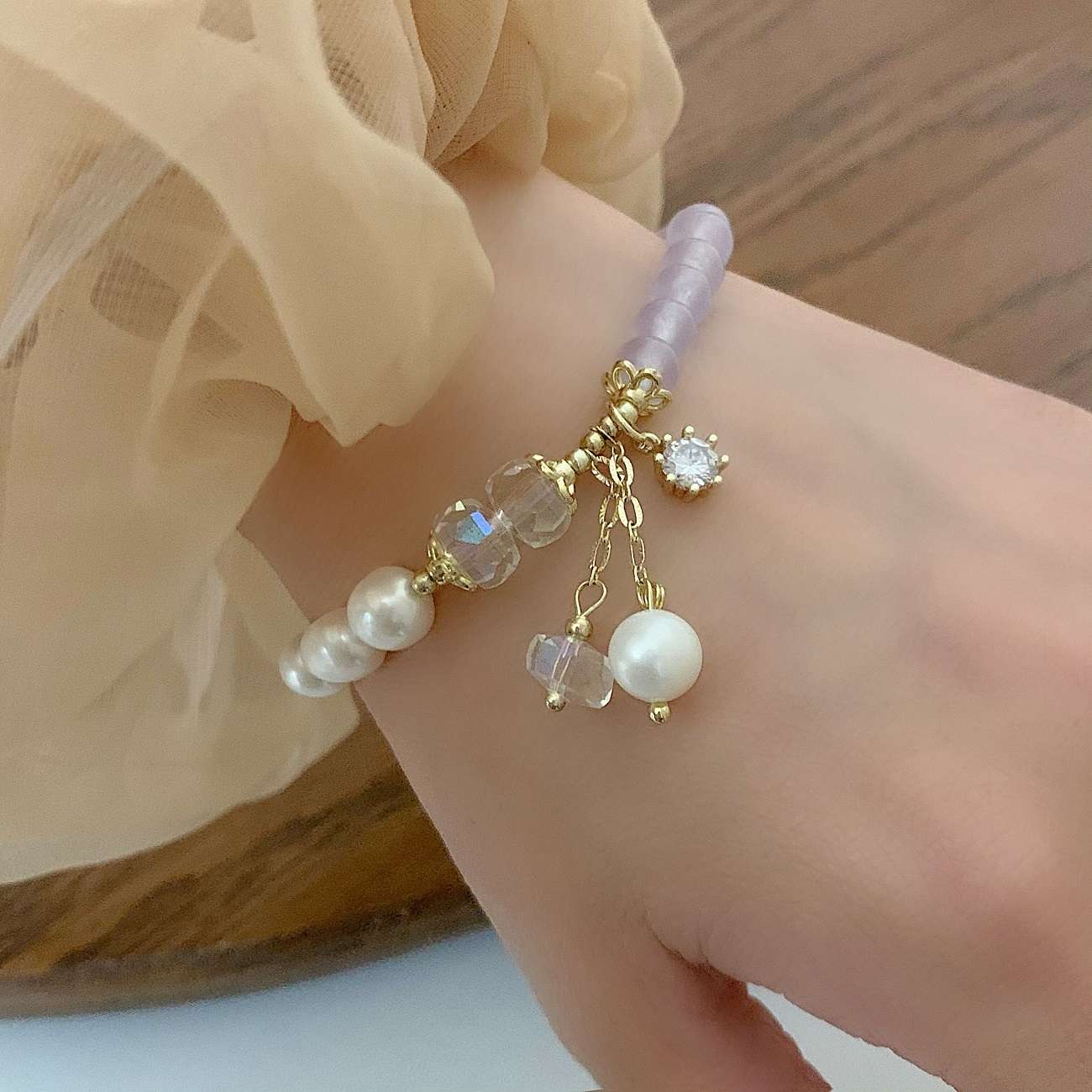ins Niche design natural pearl crystal cat's eye stone bracelet for female best friends details Picture