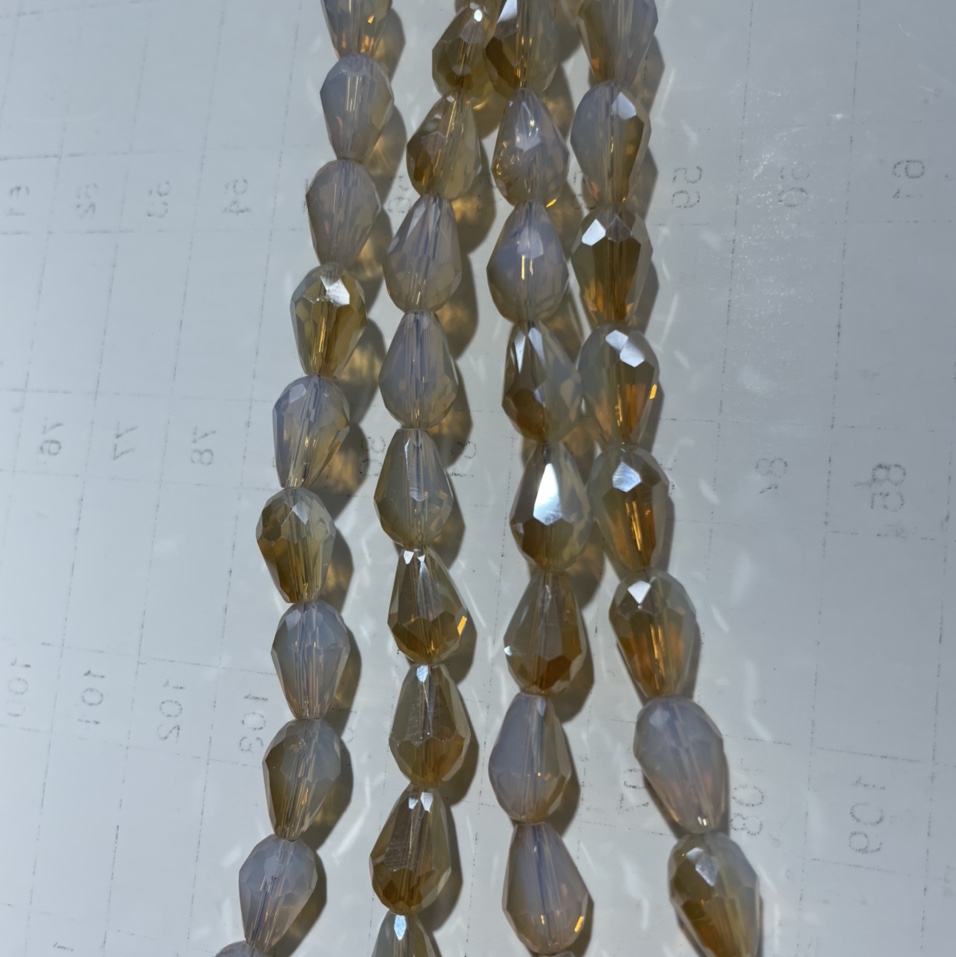 饰品配件10m水滴，水晶手链编织串珠材料车轮珠厂家直销，蛋白琥珀