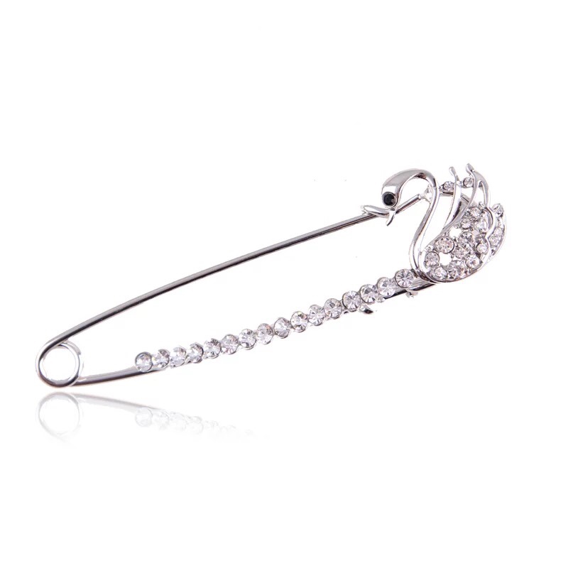 Small pin brooch