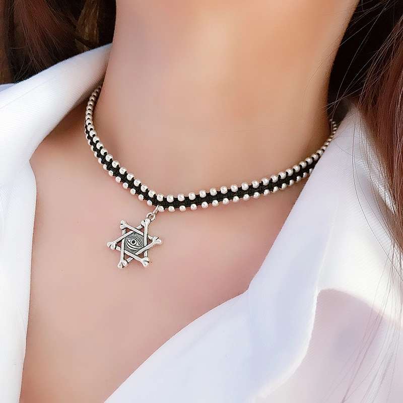 Jingpuli Accessories, Thai hand-woven solid six-pointed star elephant coldbone chain, women's retro vintage rose necklace, silver imitation accessory series Application Scenario