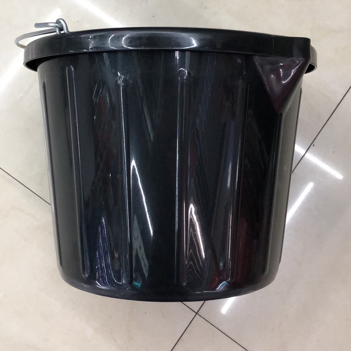 High quality garden bucket mud bucket 12L large quantity and good price
