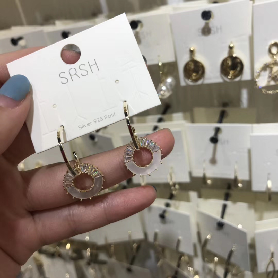 2021 New exquisite bow earrings, women's high-end feel, Japanese and Korean style, internet-famous super shiny stud earrings, personalized earrings 6 details Picture