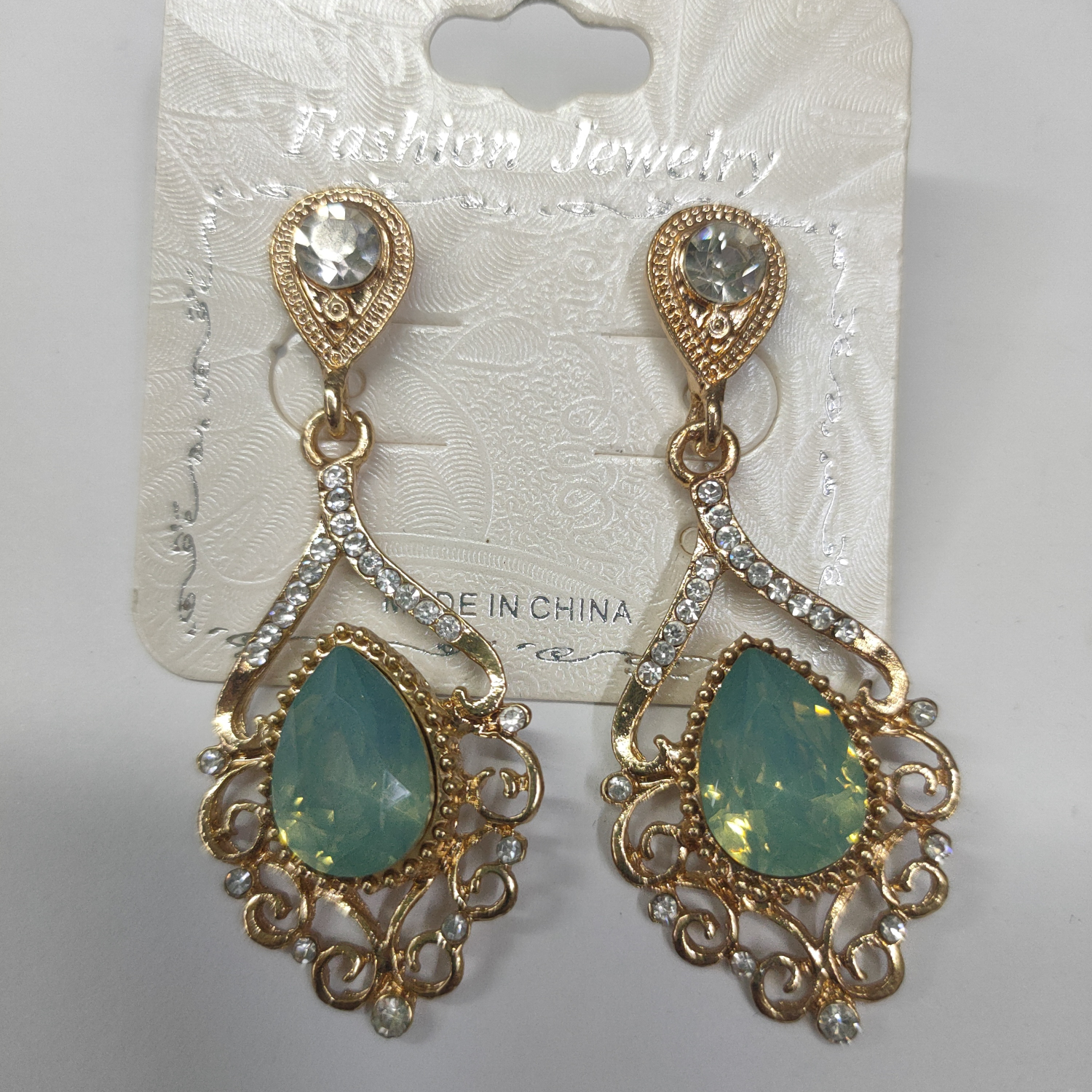 2021年新款水滴形宝石耳环女复古个性精致耳钉女韩版耳饰