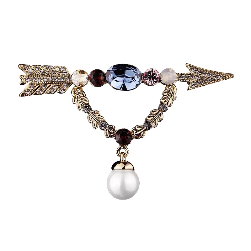 Arrow brooch