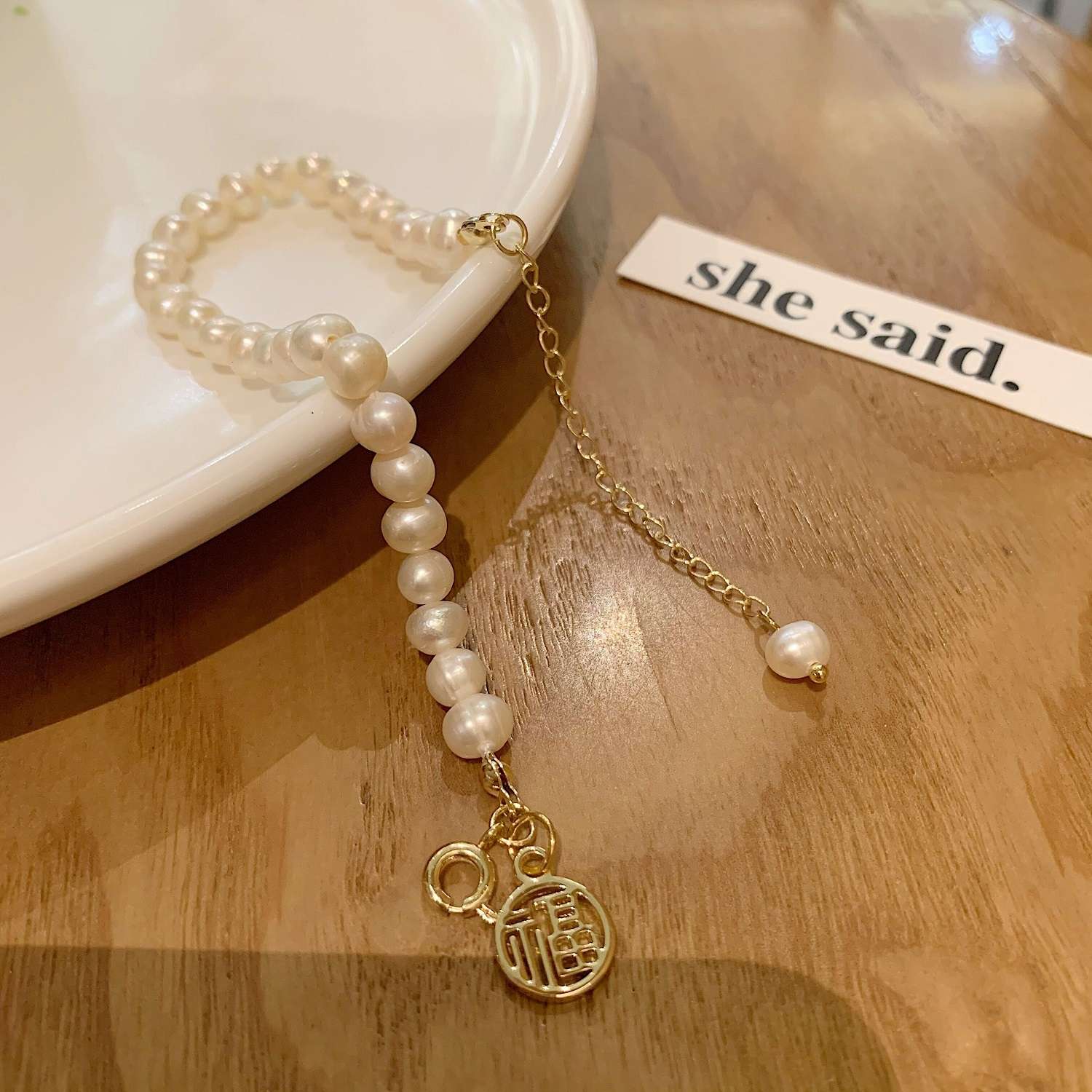 Natural freshwater pearl "Fu" character brand bracelet for women, an exquisite and unique design on Instagram, a gift for best friends, summer Item Picture