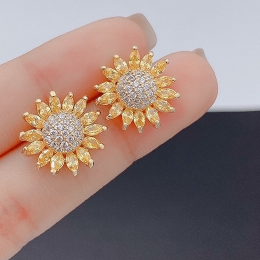 Small sunflower stud earrings