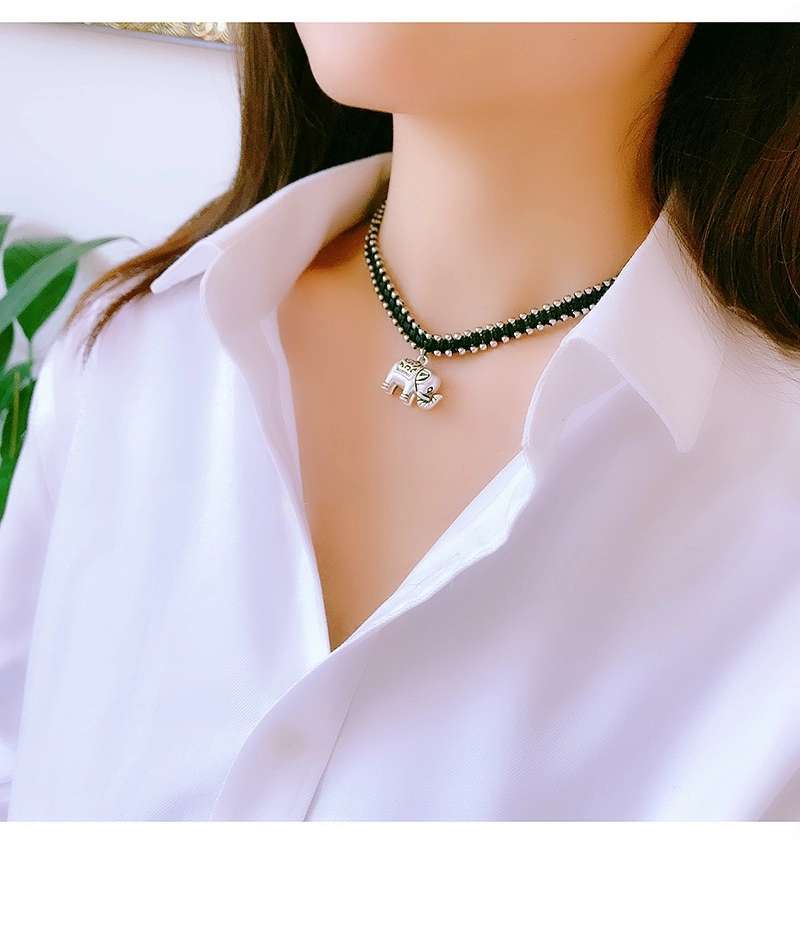 Jingpuli Jewelry, Thai hand-woven solid hexagonal star lotus heart little elephant colon-bone chain, women's retro vintage rose and chrysanthemum necklace, imitation silver matching jewelry series detail image 5