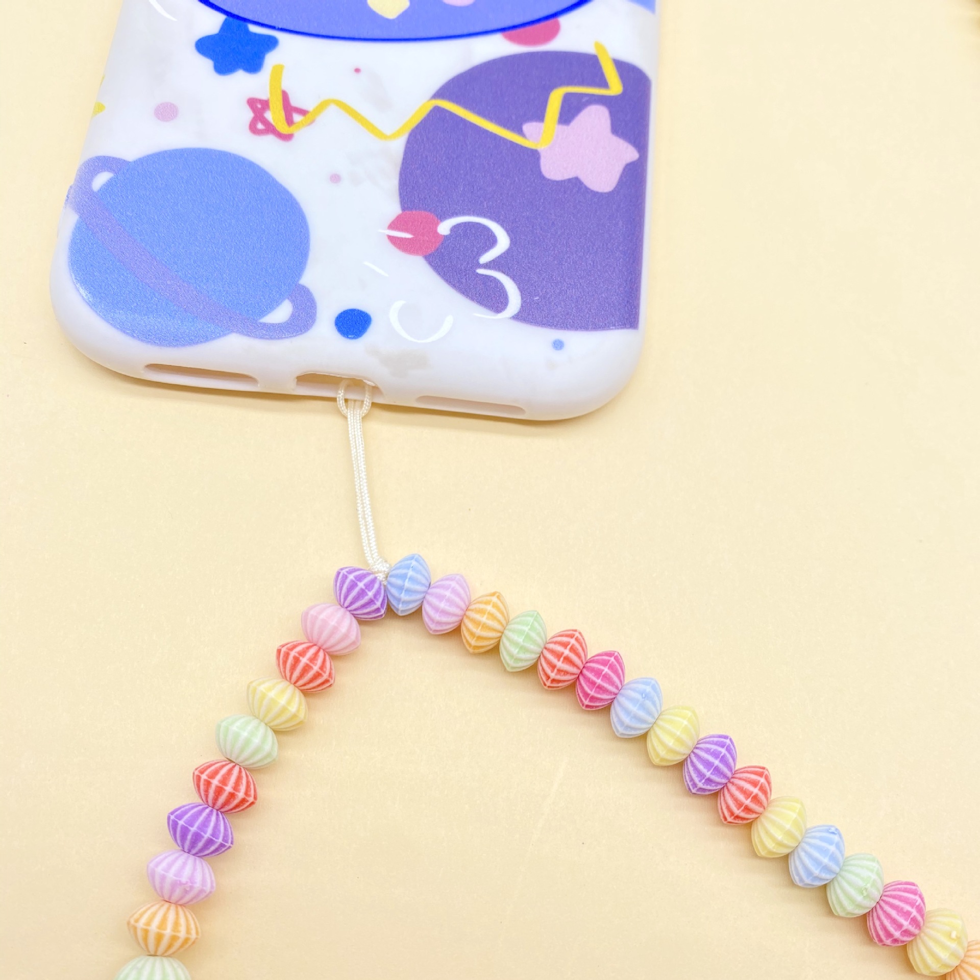Fashion phone chain decorated with colorful bead chain spring and summer with acrylic phone cord