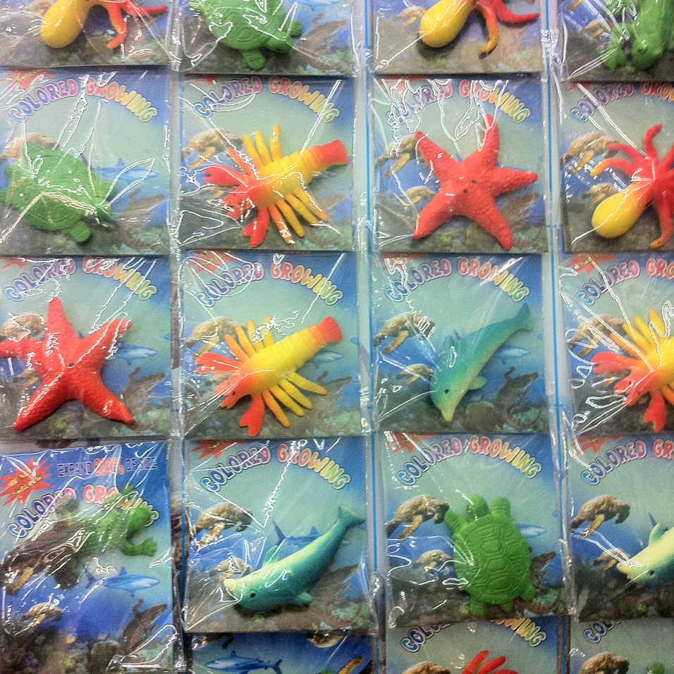 厂家直销各式各样膨胀玩具  彩绘海洋动物
