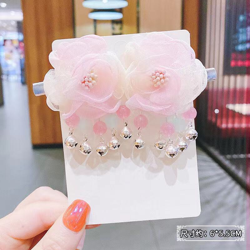 粉白色布艺对夹