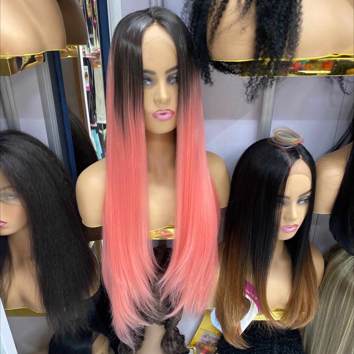 Straight hair in color Item Picture
