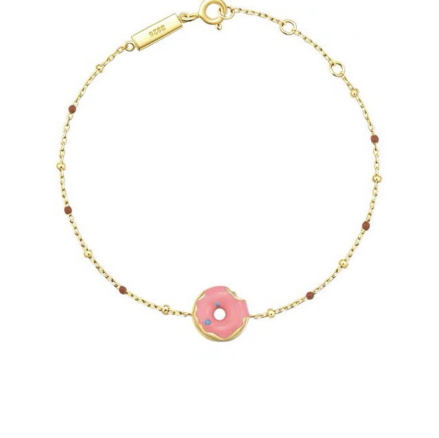 A doughnut bracelet