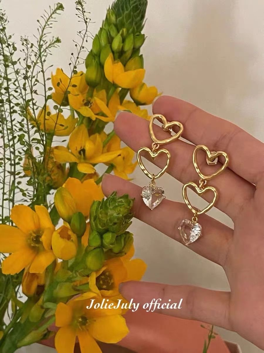 JolieJuly's matte metal heart-shaped diamond pendant earrings and earrings from South Korea are simple and elegant long styles detail image 1